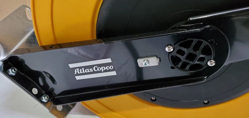 Tambur furtun aer retractabil Atlas Copco nou cu garantie 12 mt