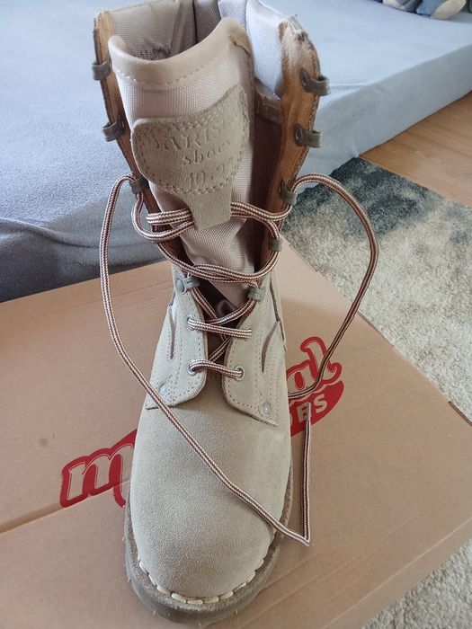 Bocanci militari vara