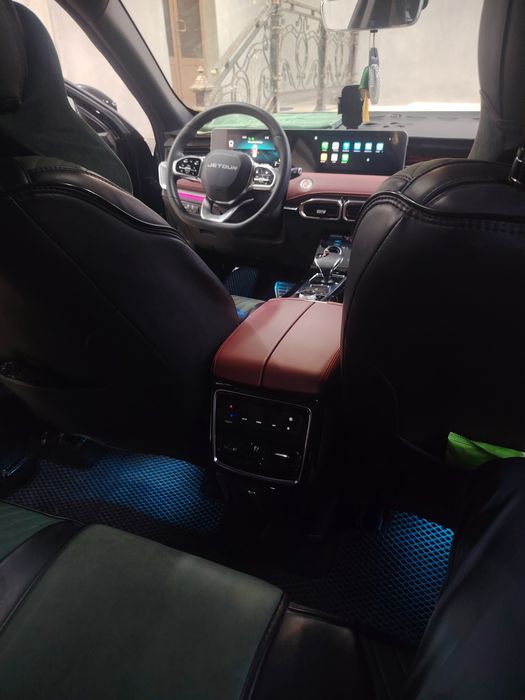 Jetour x70 plus 1.6t full pozisiya