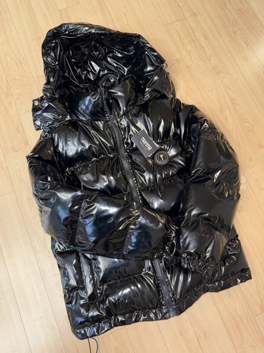 Продам куртку зимнюю