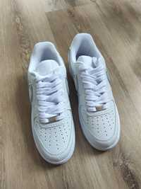 Nike Air Force 1, marimea 37