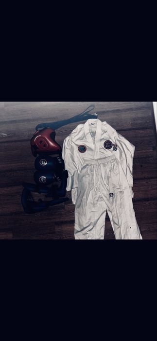 Продам фулл комплект экипировка для таеквандо ГТФ (можно и отдельно)