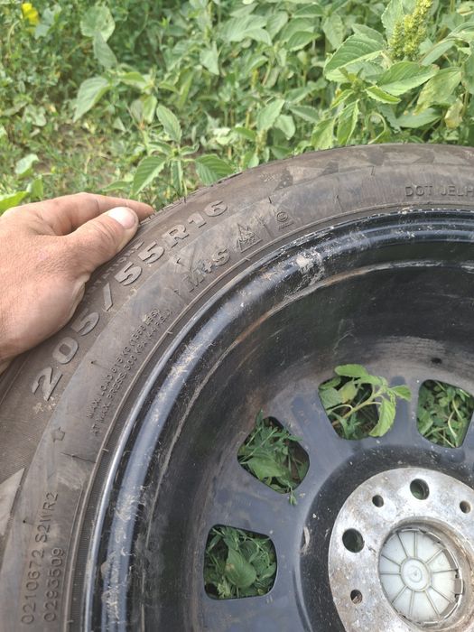 Vand jante cu cauciucuri de pe 320d