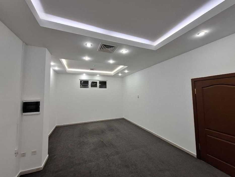 Сдаётся коммерческое помещение 200м², БЦ, 1 линия, Айбек, 24/7