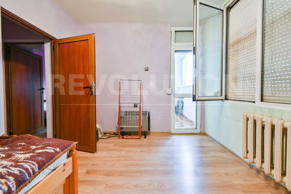 Продава се Тристаен апартамент в София, Гео Милев - 102 кв.м за 3432 €/кв.м - Снимка #13