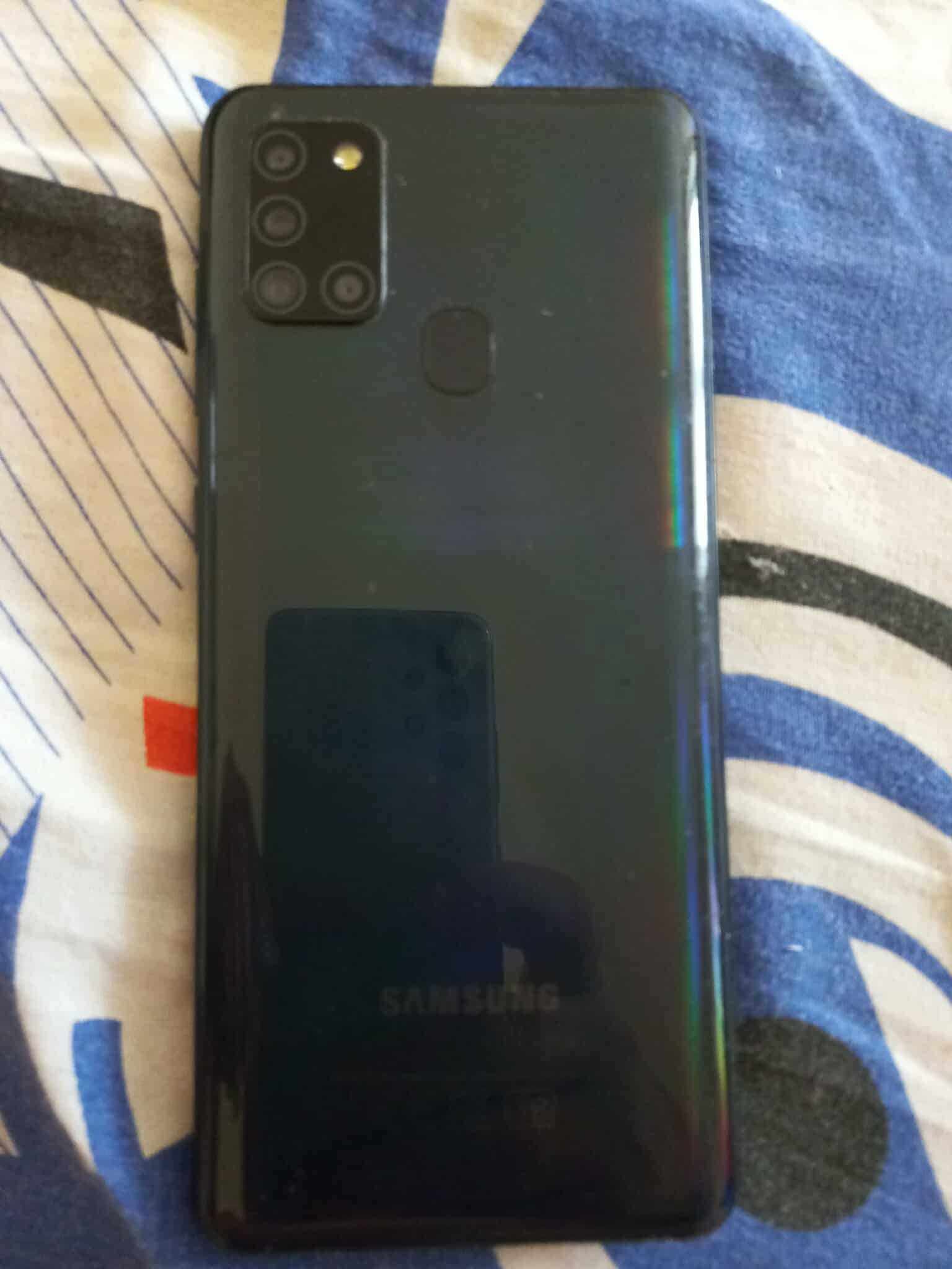 Продавам Samsung A21 s