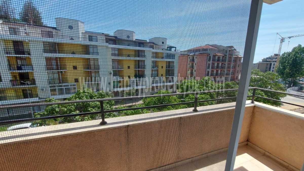 Продава се Тристаен апартамент в к.к. Слънчев бряг - 116 кв.м за 759 €/кв.м - Снимка #4