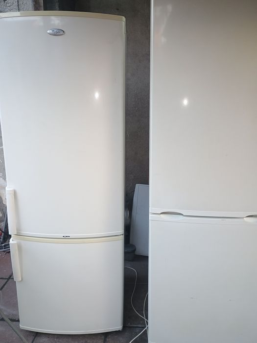 Frigider cu congelator Arctic QMK263