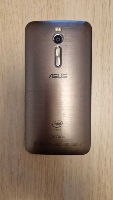 Telefon Asus Zenfone