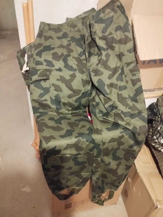 Камуфлажни топли дрехи за мъж.Ватирани и летни