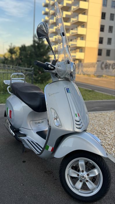 Piaggio Vespa Primavera ~ 50cmc 4T 2016