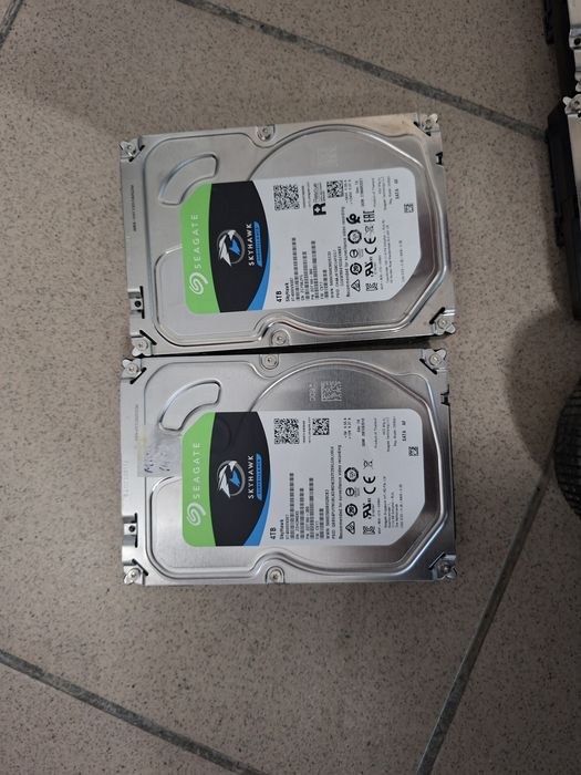 HDD-uri NAS WD si SkyHawk-2TB, 3TB, 4TB-pt. backup, server, camere