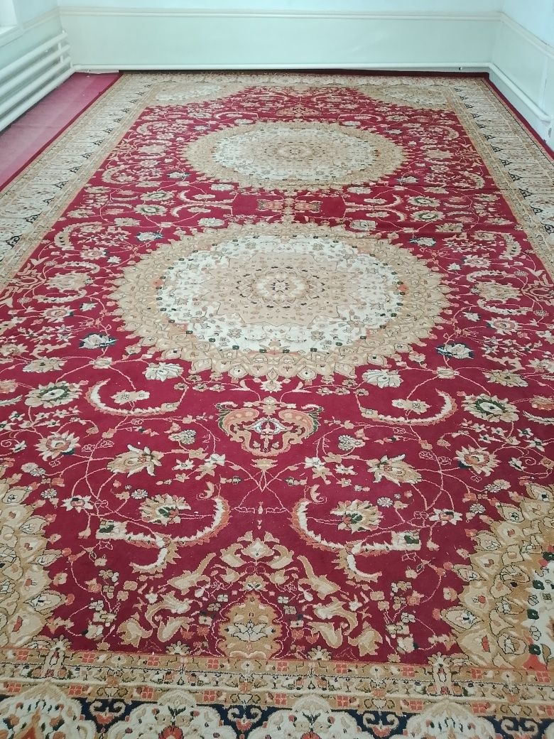 Gilam sotiladi 4×7