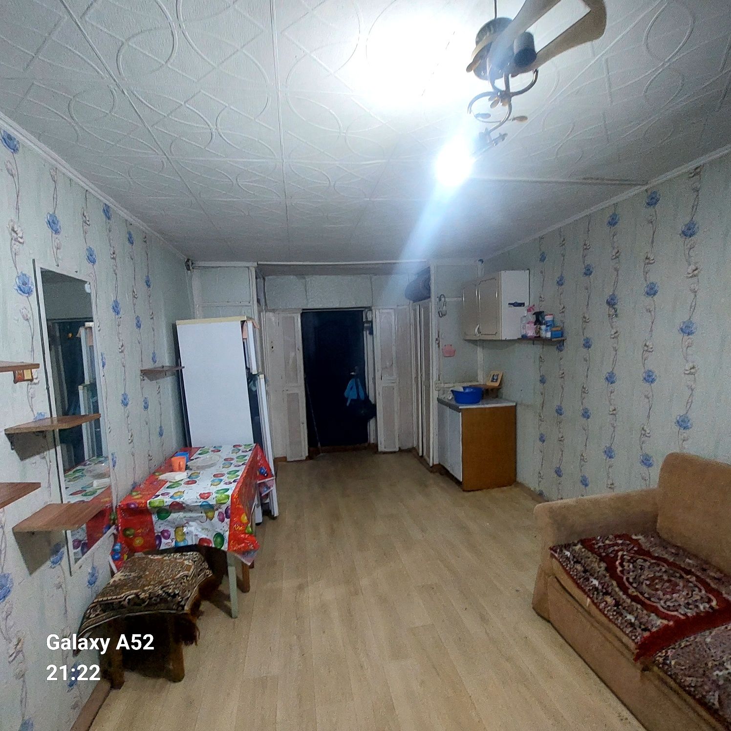 Сдам в долгосрочную аренду комнату