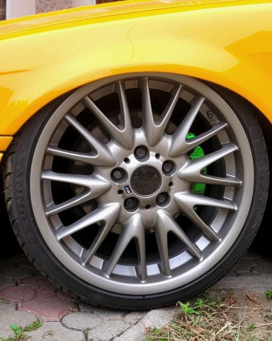 Jante bmw r18 M în două lățimi