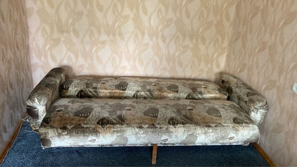 Отдам диван, самовывоз