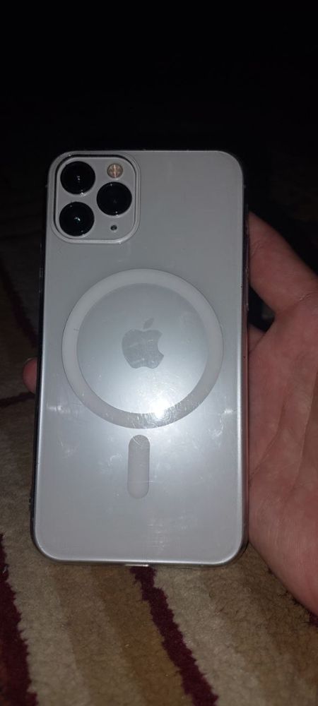 Iphone 11 pro 86%yomkst 256gb LL/A