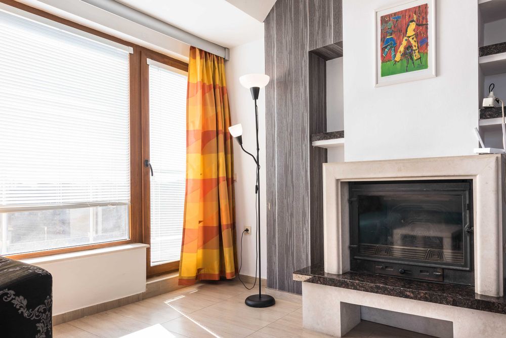 под наем апартамент до Варна,в Св.Конст; и Елена ,  Fantasy Apartments