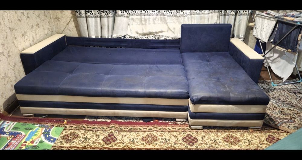 Продам диван 20000