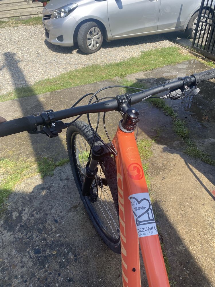 Vand specialized rockhopperan 2023 cu piese originale