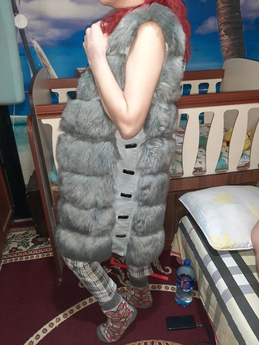Безрукавка меховая