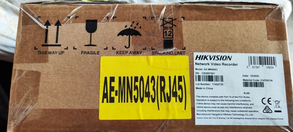 Авто-авиа-профи-видеорегистратор Hikvision