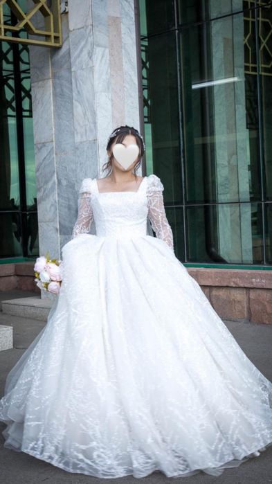 Свадебное платье