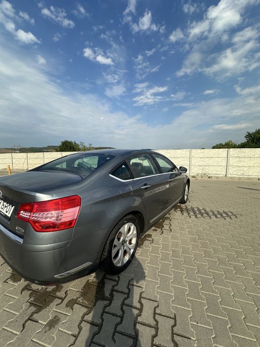 Vând Citroen C5 Exclusive 2010