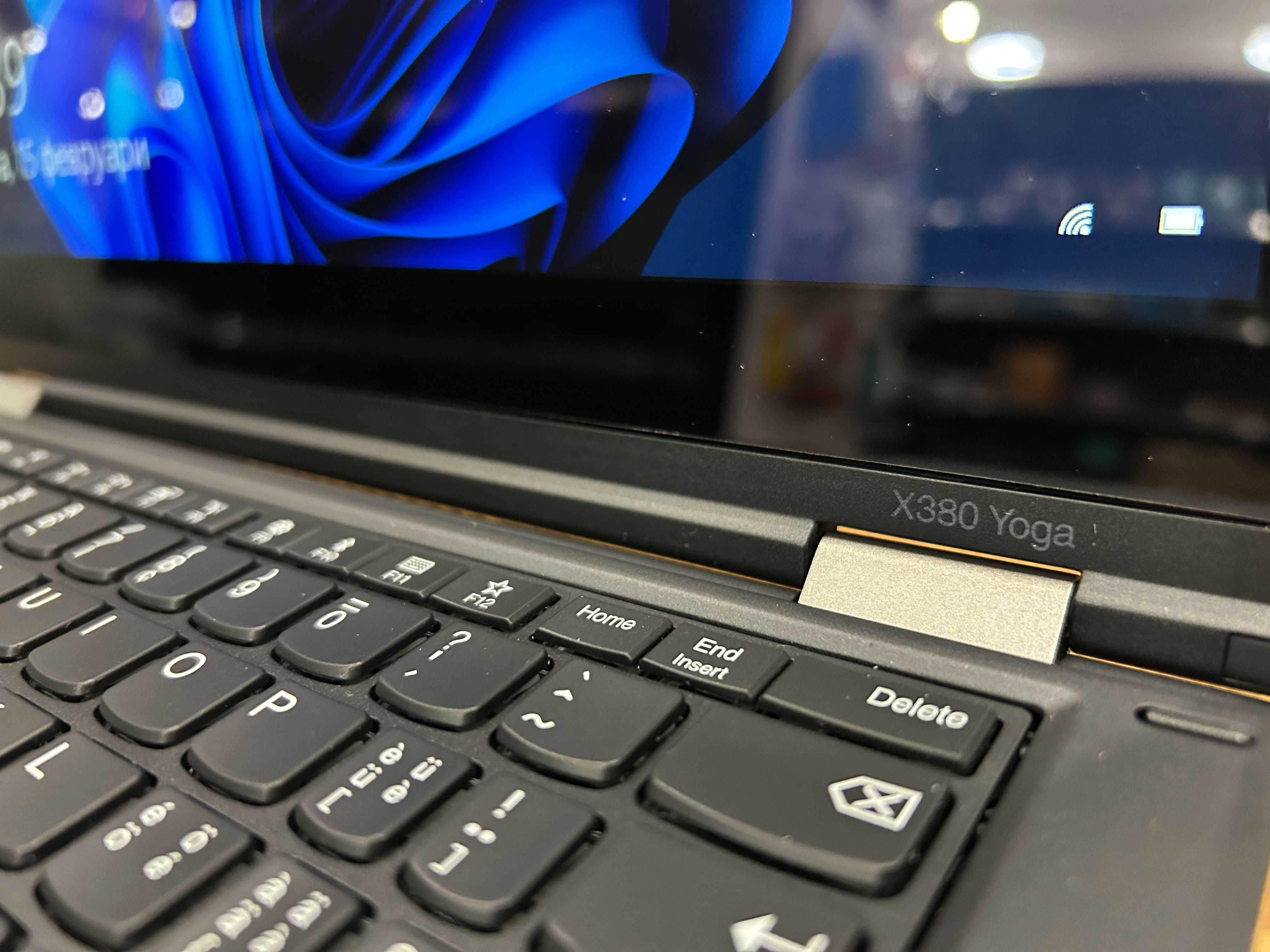 Лаптоп Lenovo X380 Yoga i5/8GB RAM/256GB с 3 месеца гаранция! ТЪЧ