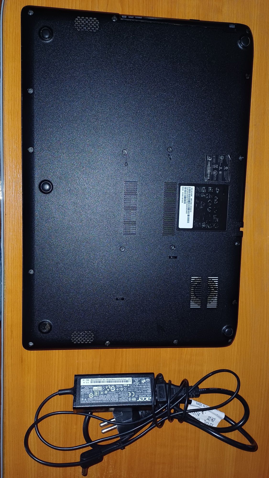 Acer Aspire ES1-521