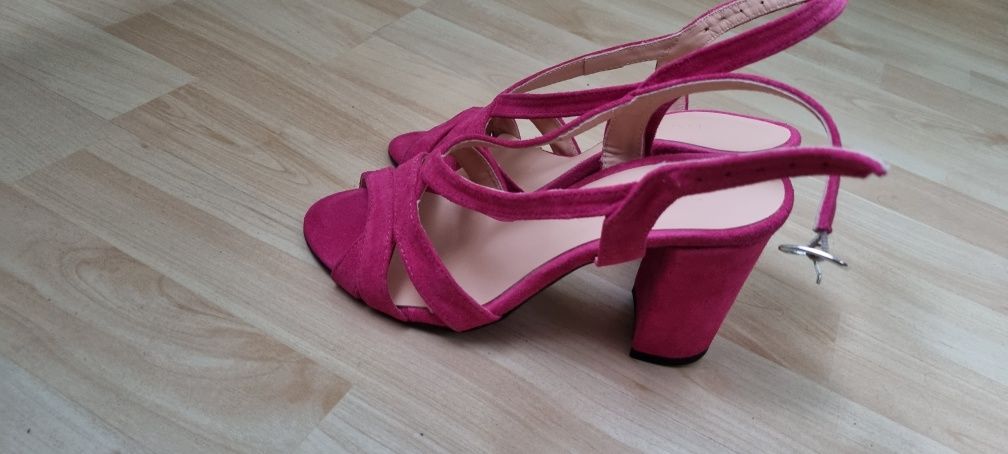 Sandale elegante