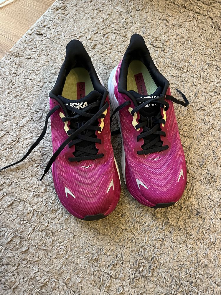 Hoka One One Arahi 6-отигинални дамски маратонки