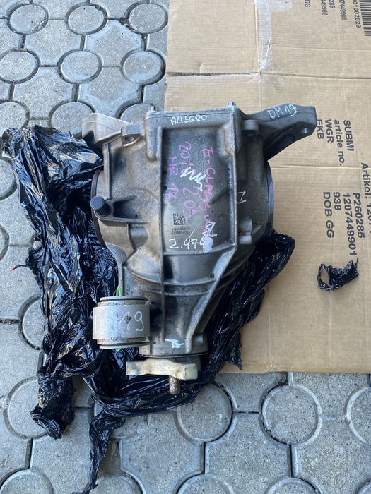 Diferential mercedes-benz W213.E-class 2133504307