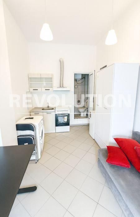 Едностаен апартамент в района на Погреби!