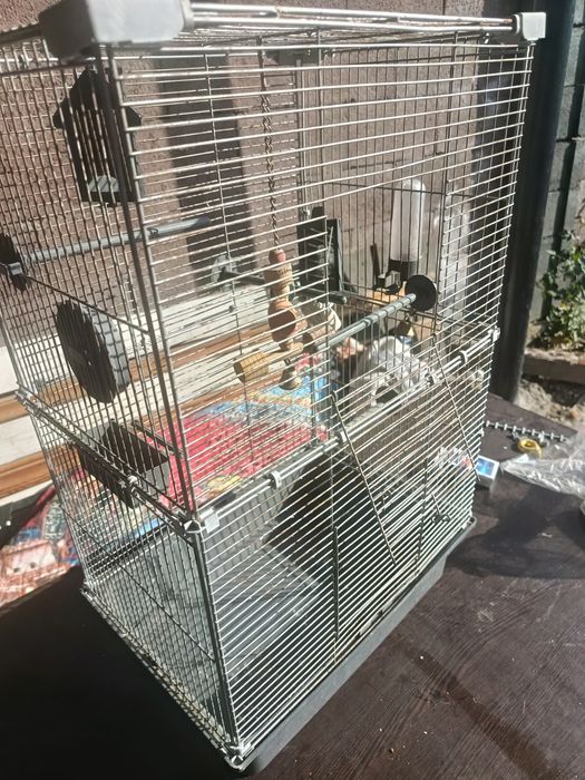 Клетка для средних попугаев