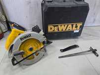 Ръчен циркуляр DeWALT DWE560 , 1350 W , ф 184 mm