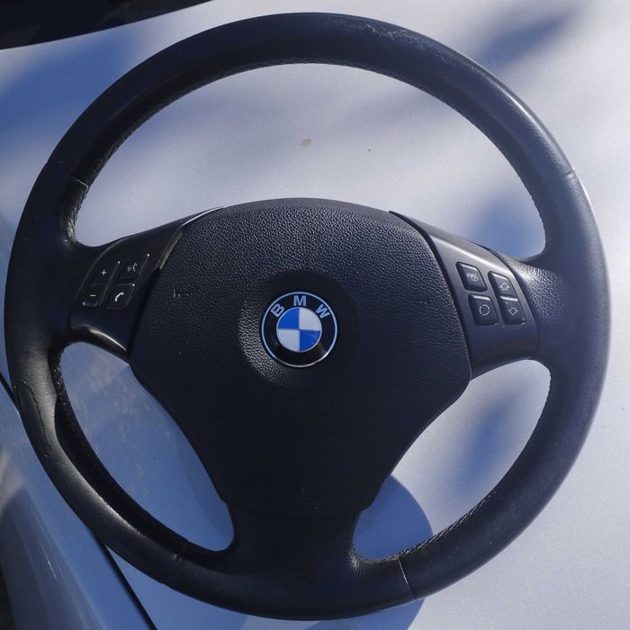 Продавам волан Е91