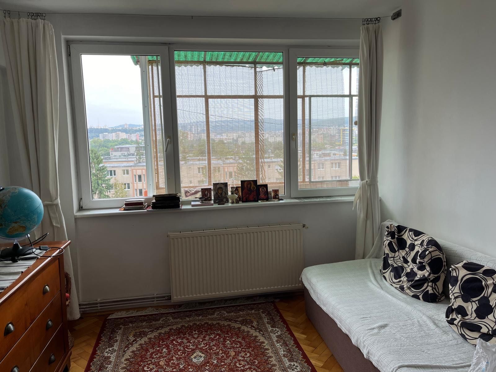 Închiriez apartament cu 2 camere, în cartierul Grigorescu.