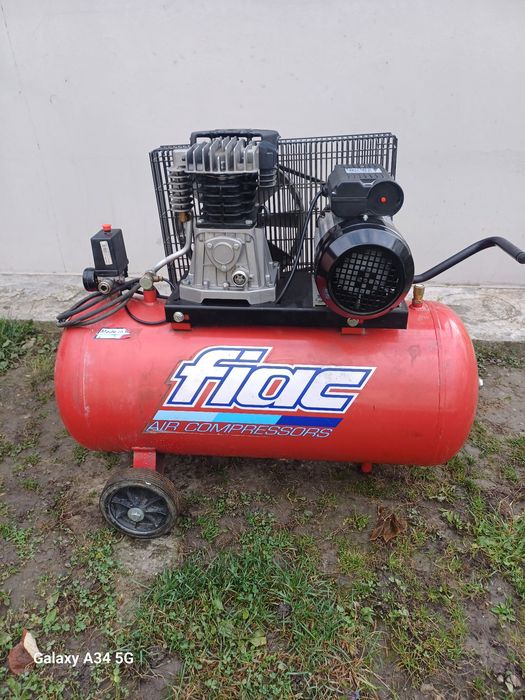 Compresor aer profesional fiacAB100 410MC