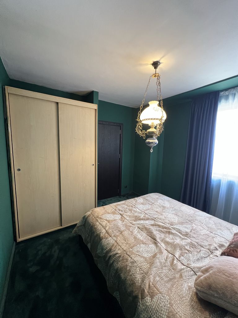 Дава се под наем Двустаен апартамент в Варна, Бриз - 85 кв.м за 612 € - Снимка #11