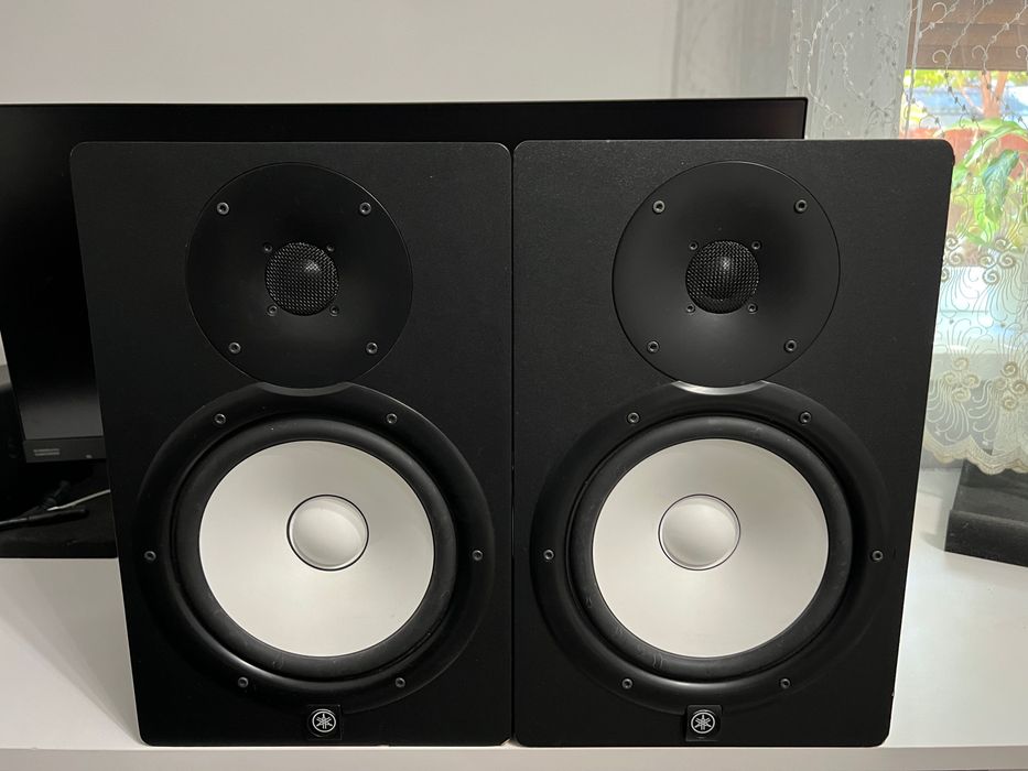 Vand monitoare Yamaha  HS8