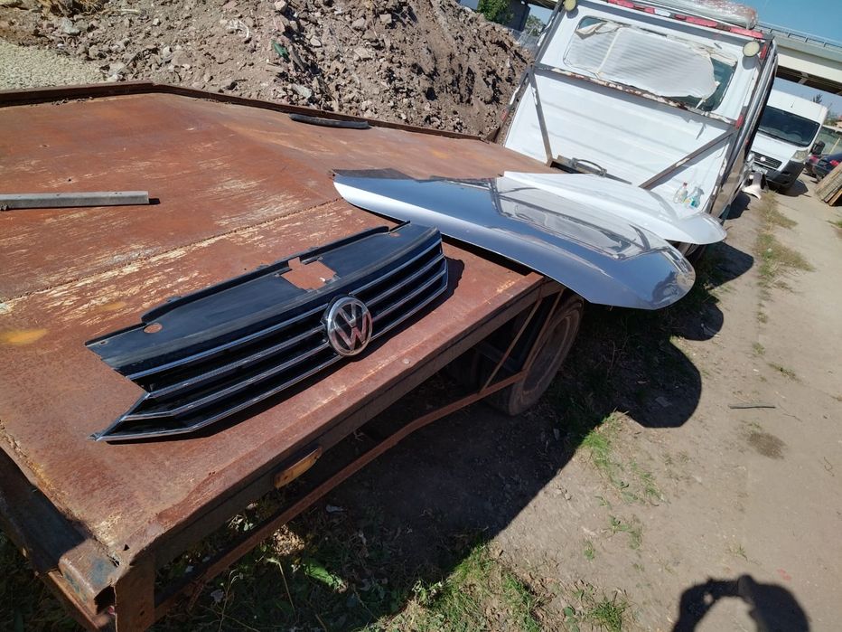 Capota motor grila bara passat b8