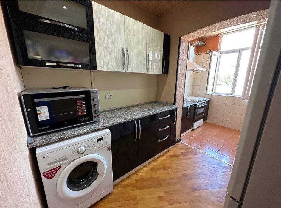 Гулабюот махаллада 4 хоналик квартира сотилади