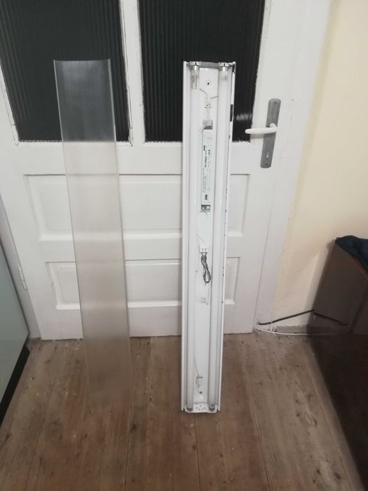 Lampa cu 2 neoane