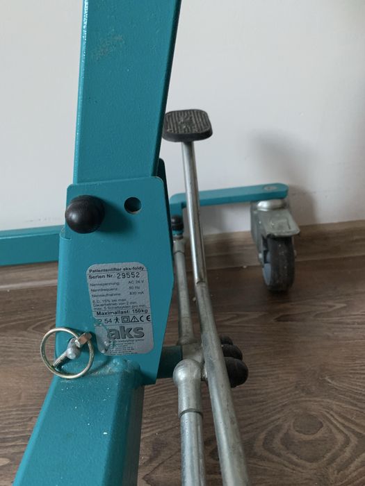 Подемник (вертикализатор) за трудноподвижни хора