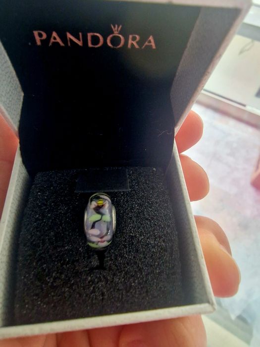 Pandora charm original cu cutie