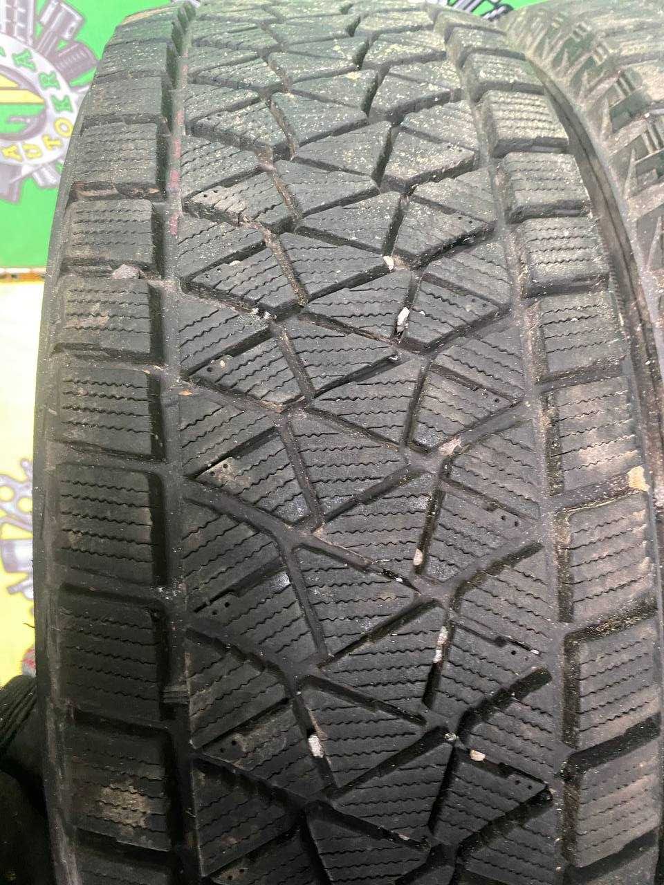 Комплект зимних шин BridgeStone 225 х 65 х 17 DOT 3418