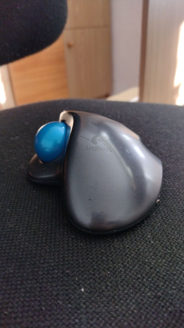 mouse Logitech M570