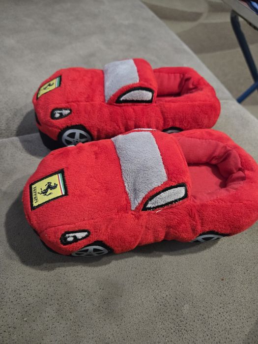 Домашни пантофки / обувки Ферари 25 номер
