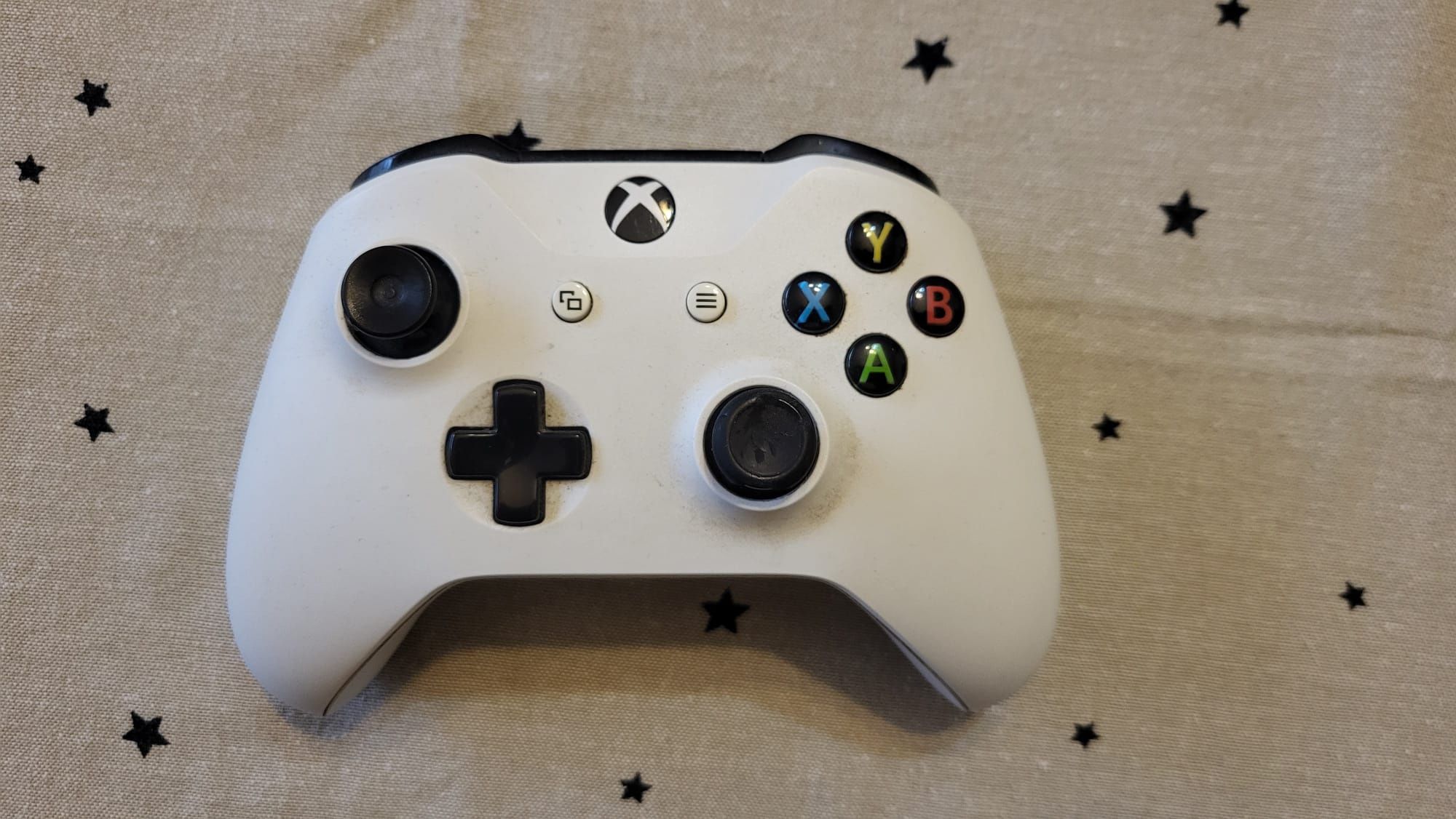 Xbox One S 512gb + Jocuri